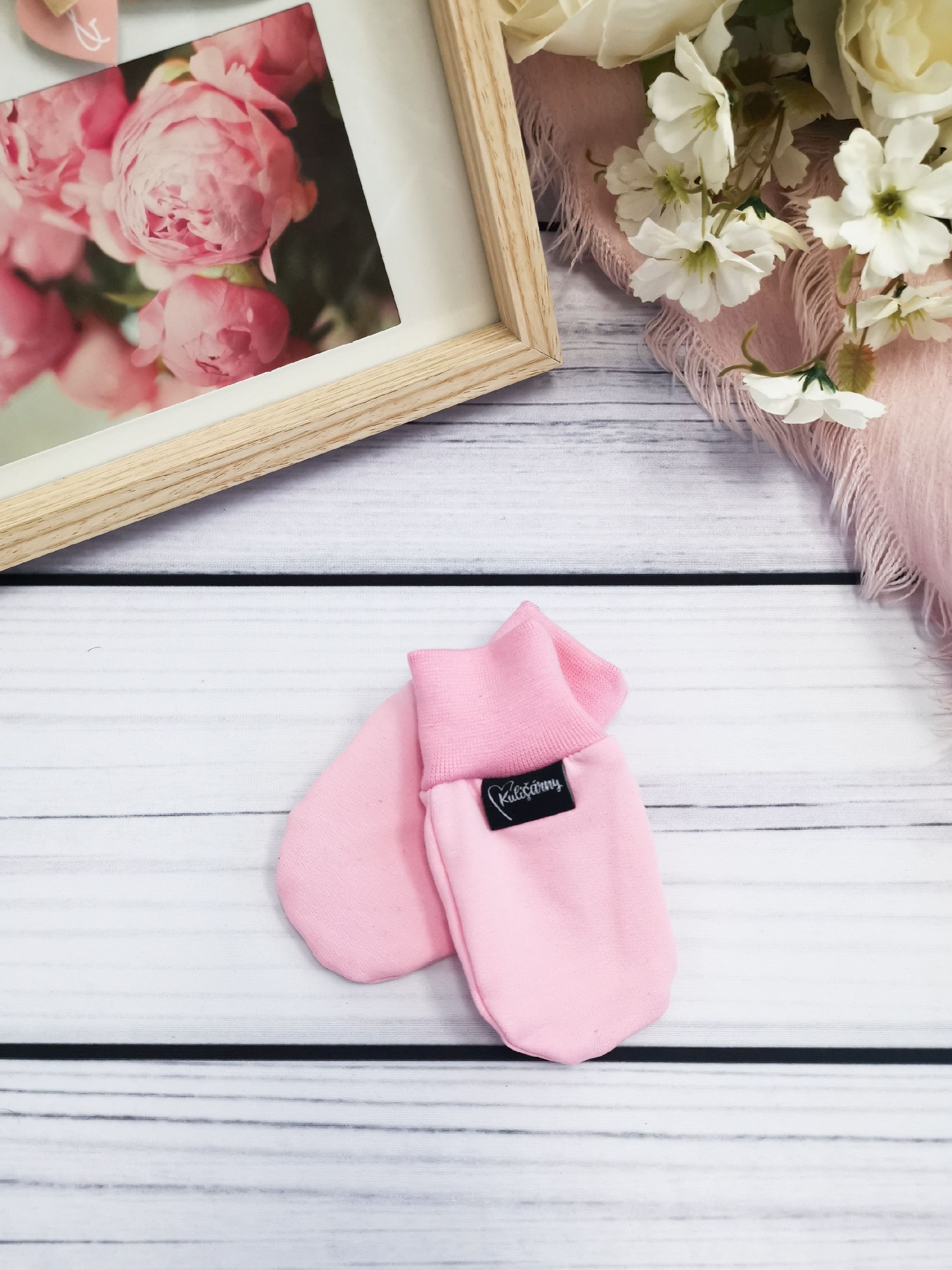Kojenecké rukavičky proti poškrábání ,,Baby pink,, - obrázek 1