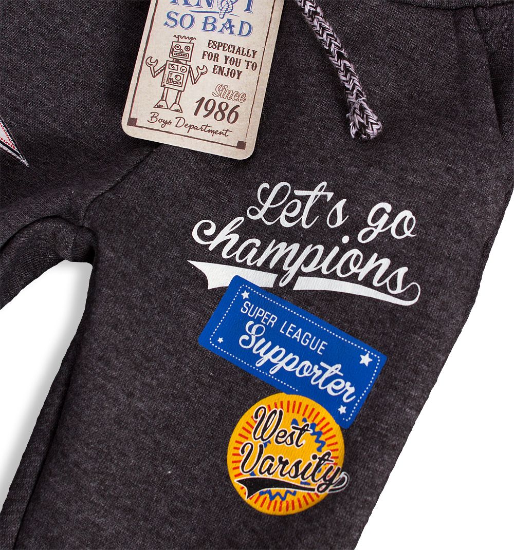 Chlapecké tepláky KNOT SO BAD TEAM tmavě šedé Velikost: 92 - obrázek 2