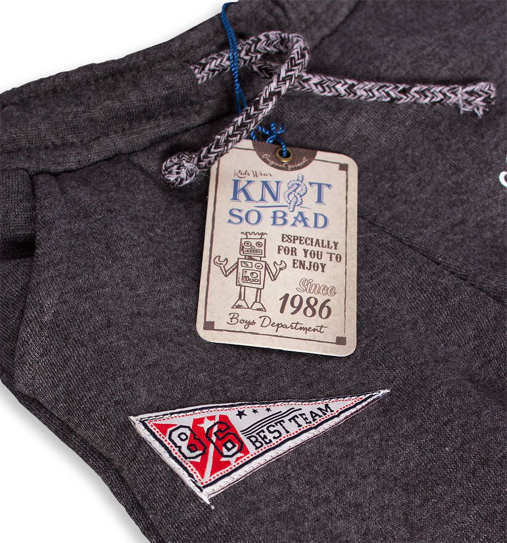 Chlapecké tepláky KNOT SO BAD TEAM tmavě šedé Velikost: 92 - obrázek 3