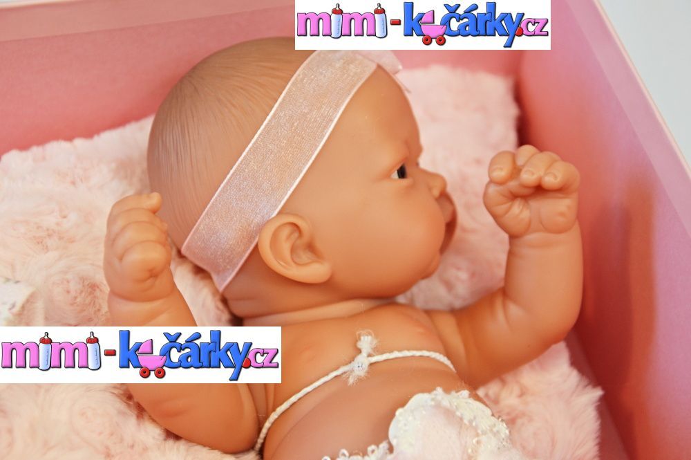 Realistické miminko Antonio Juan Pitus holčička s polštářem 26 cm - obrázek 4