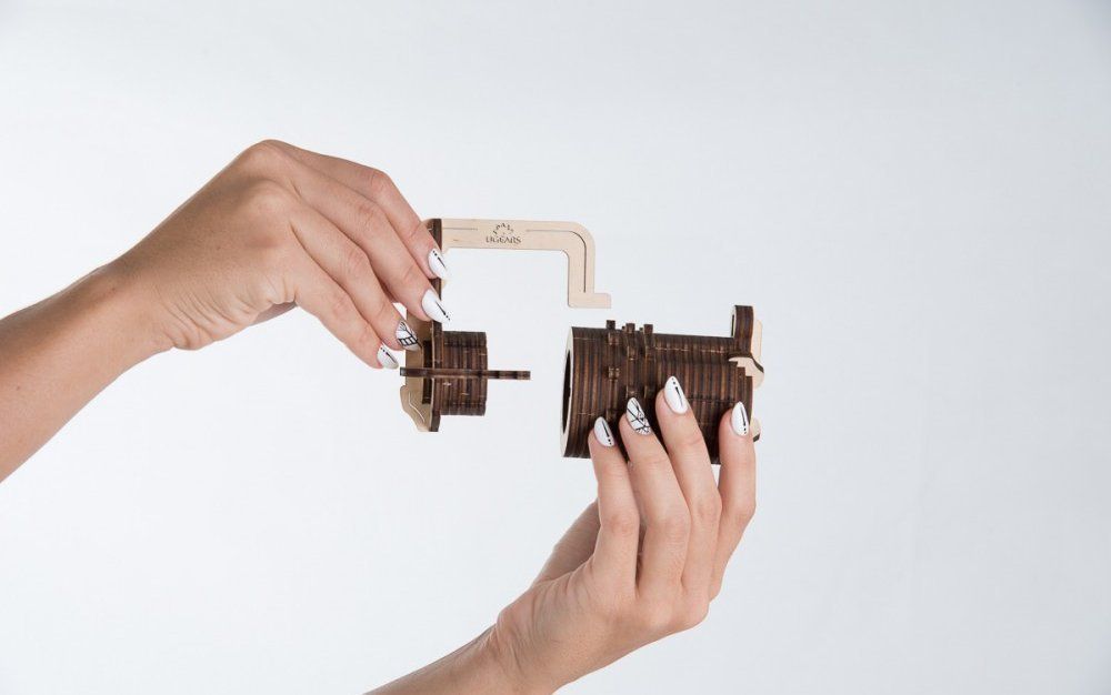 Ugears 3D dřevěné mechanické puzzle Zámek - obrázek 3