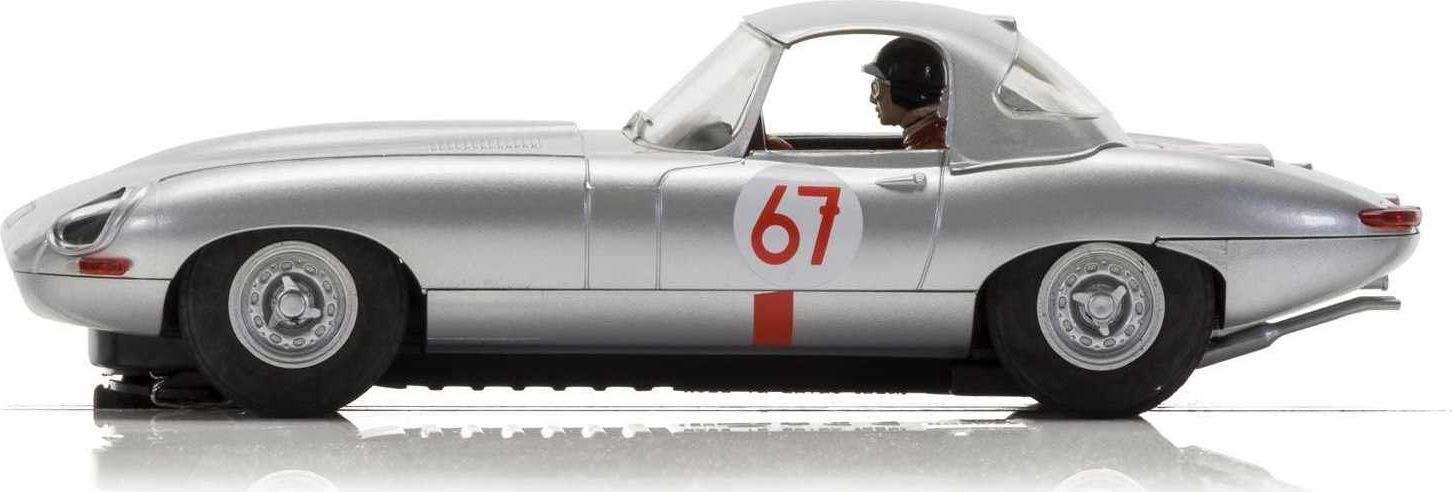 Autíčko GT SCALEXTRIC C3952 - Jaguar E-Type Nürburgring 1000KM 1963 (1:32) - obrázek 2