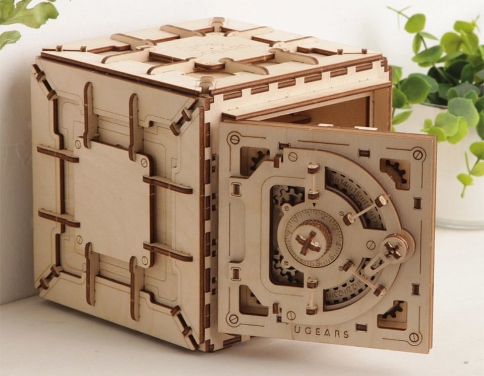 Ugears 3D dřevěné mechanické puzzle Trezor - obrázek 6