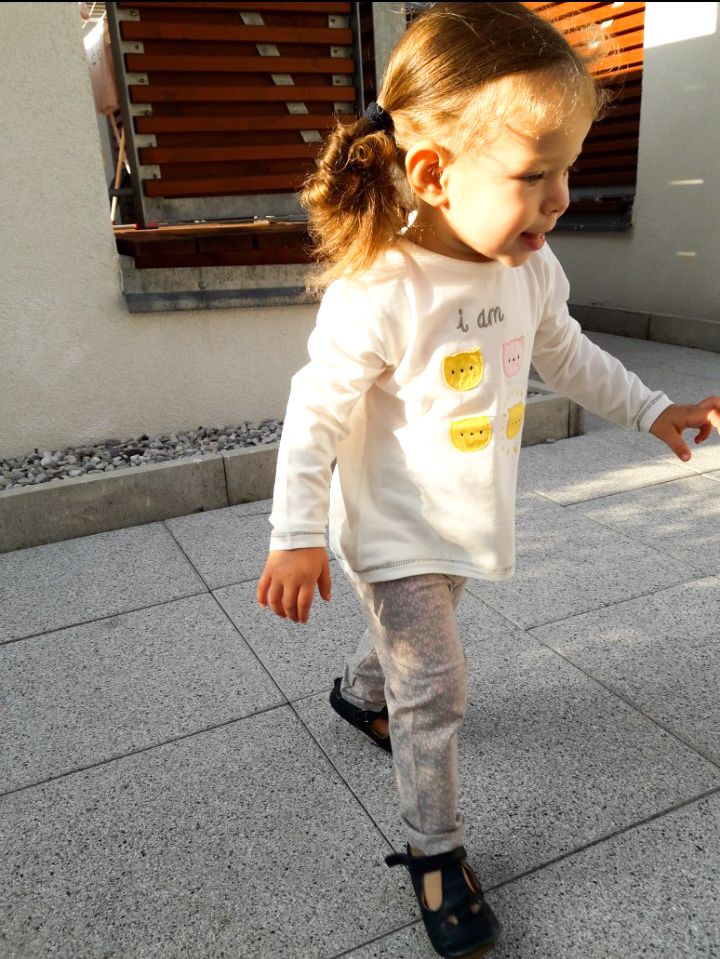 Set - prodloužené triko a legínky Cigit Kids 104 - obrázek 2