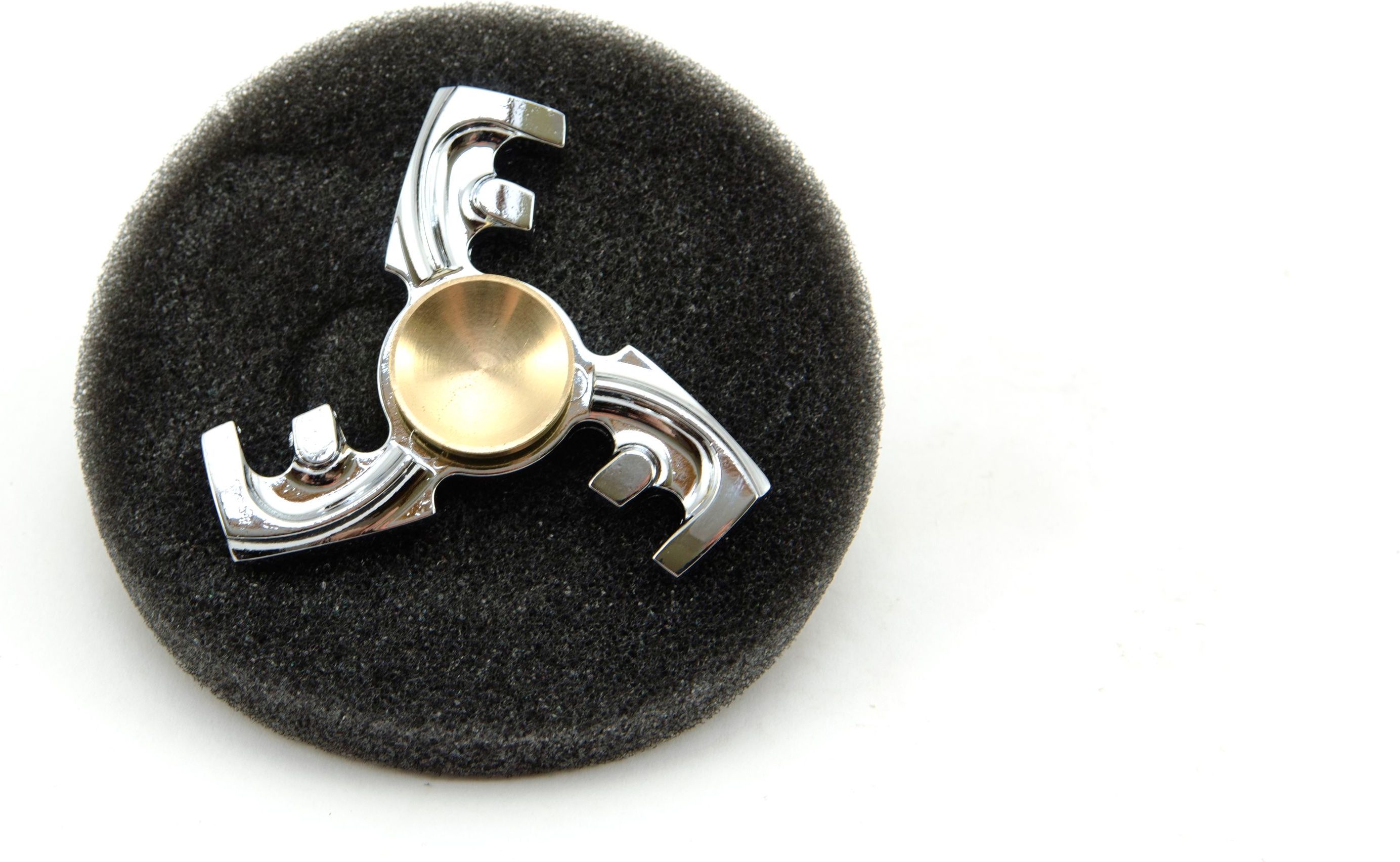 Kovový Fidget Spinner 6cm de luxe typ spinneru: větrník - obrázek 6