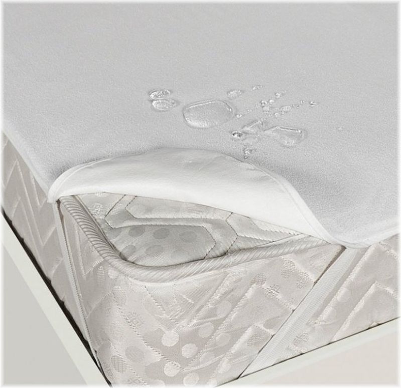 BedTex · Prodyšný a nepropustný chránič matrace Softcel - 70 x 140 cm - do malé dětské postýlky, nebo kolébky - obrázek 1