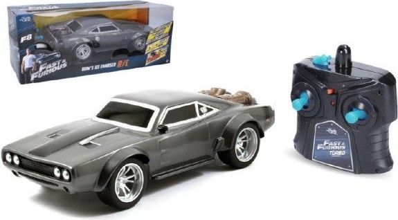 Wiky Auto RC zrychlující plast 28cm na baterie dobíjecí pack USB 2,4Ghz - obrázek 1