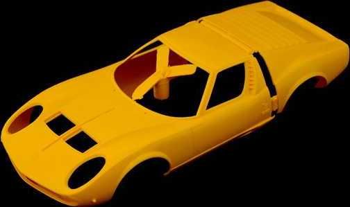 ITALERI Model Set auto 72002 - LAMBORGHINI MIURA (1:24) - obrázek 7