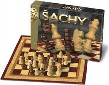 Společenská hra Šachy dřevěné - obrázek 1