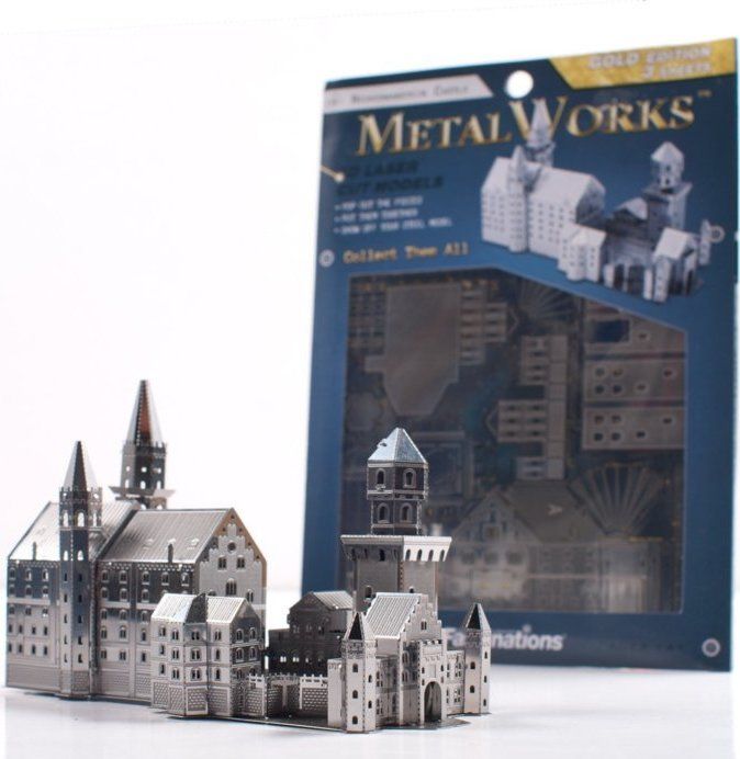 METAL EARTH 3D puzzle Zámek Neuschwanstein - obrázek 5