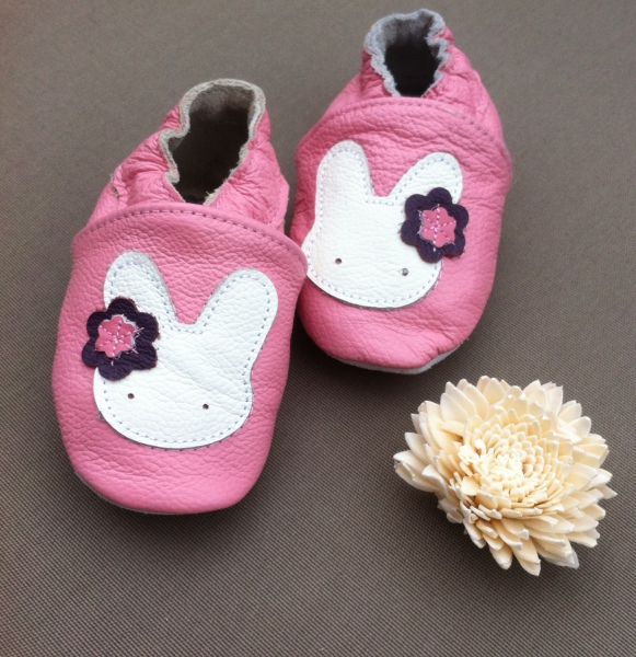 Mimibaby Kožené capáčky,fialové se zajíčkem 1/růžové 0-6 měsíců/11 cm - obrázek 1