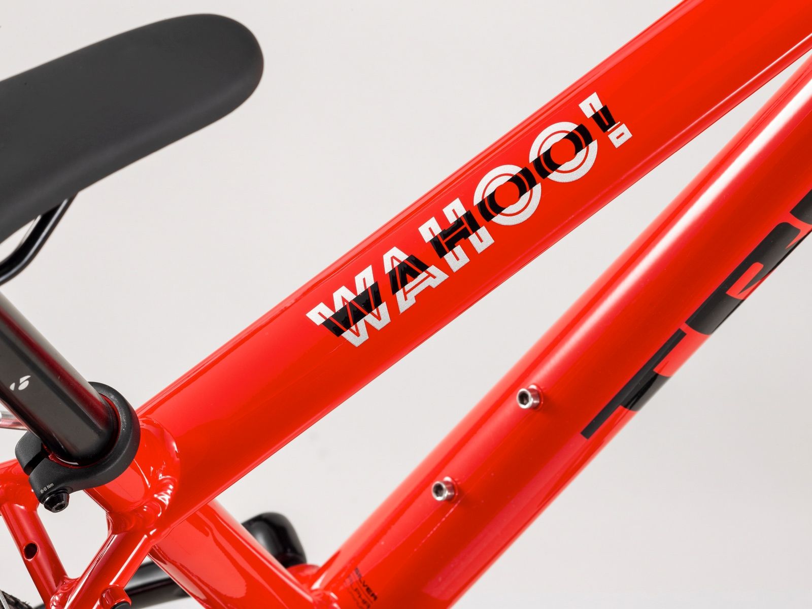 Trek Wahoo 26 - Viper Red/Trek Black uni - obrázek 2