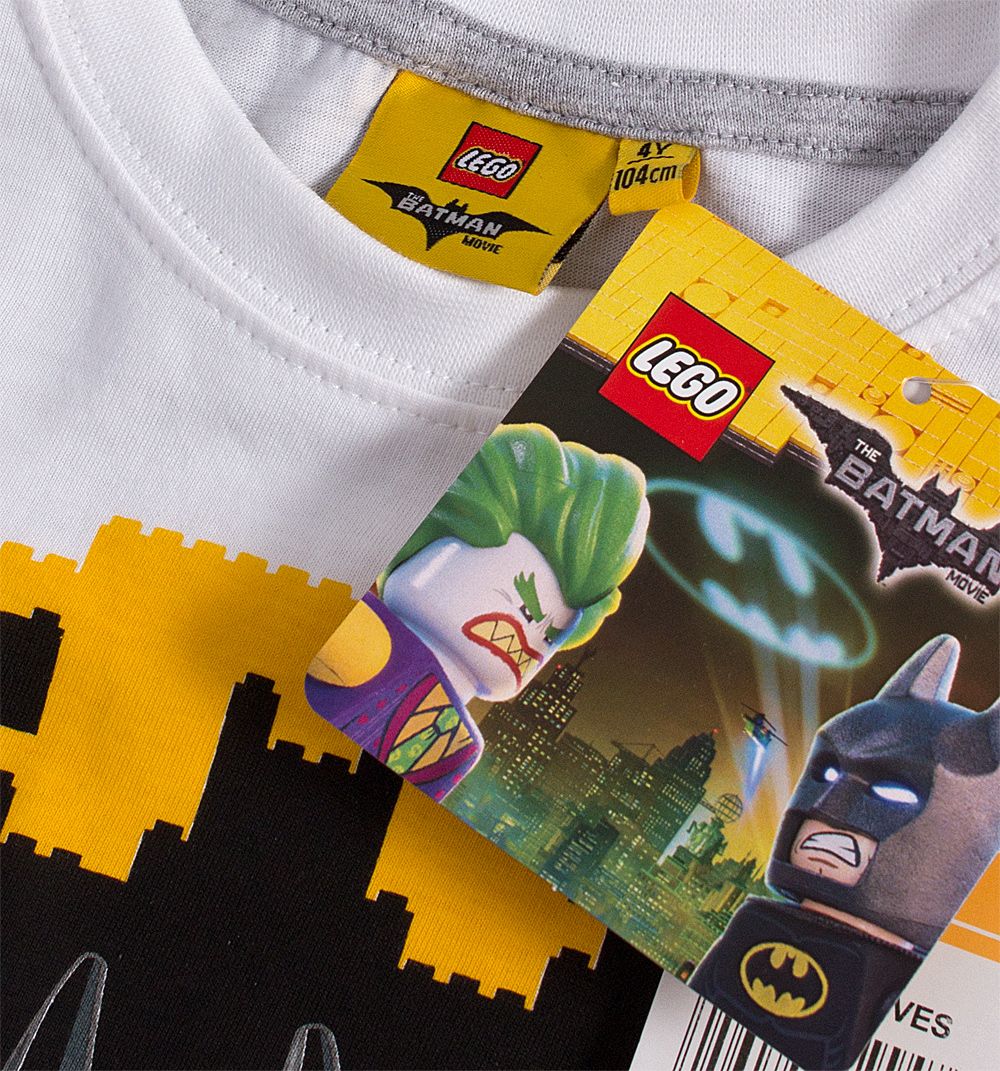 Chlapecké pyžamo LEGO BATMAN GOTHAM bílé Velikost: 104 - obrázek 2