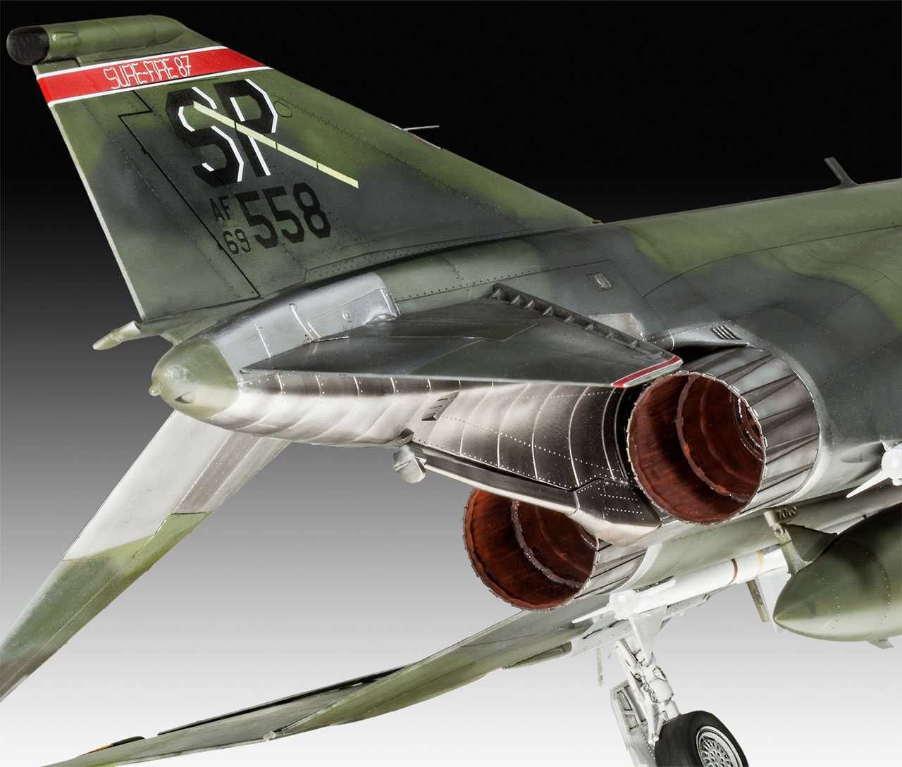REVELL Plastic ModelKit letadlo 04959 - F-4G Phantom II Wild Weasel (1:32) - obrázek 7