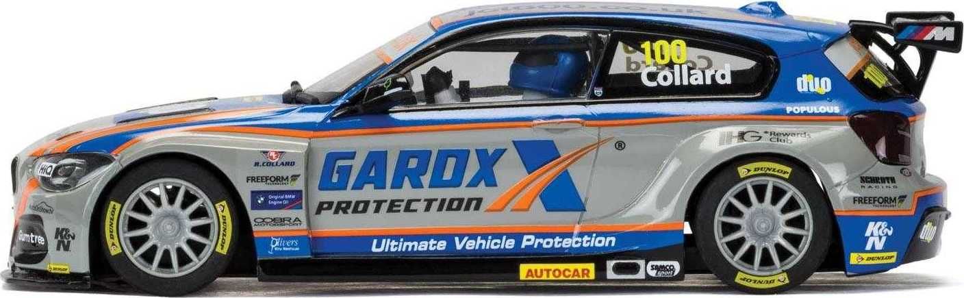 Autíčko Limited Edition SCALEXTRIC C3862AE - Autograph Series BTCC BMW 125 Series 1 – Rob Collard (1:32) - obrázek 6