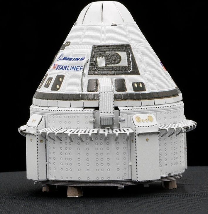 METAL EARTH 3D puzzle Boeing Starliner - obrázek 4