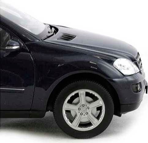 Welly - Mercedes -Benz ML350 1:24 modrý - obrázek 4