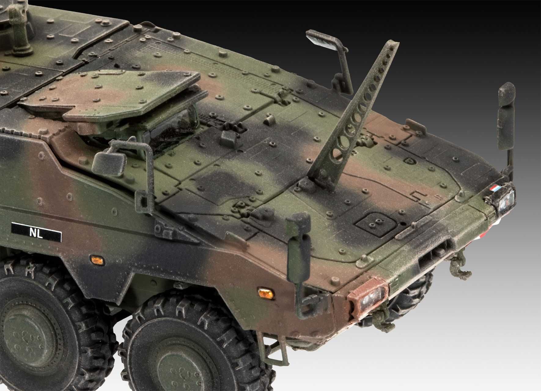 REVELL Plastic ModelKit military 03283 - GTK Boxer Command Post NL (1:72) - obrázek 5