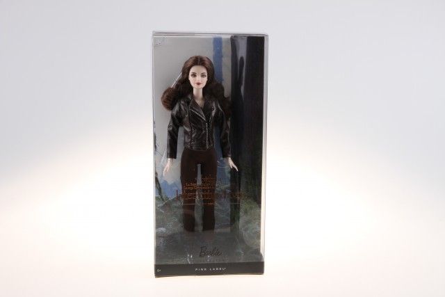 Barbie Twilight sága Bella - obrázek 2