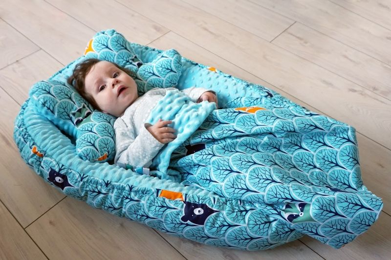 Baby Nellys Baby Nellys Sada komplet - oboustranné hnízdečko, kokon minky 60x90cm - sladkosti - obrázek 7
