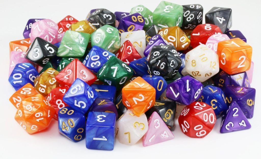 TLAMA games Sada 7 perleťových kostek pro RPG (9 barev) Barva: zlatá - obrázek 3