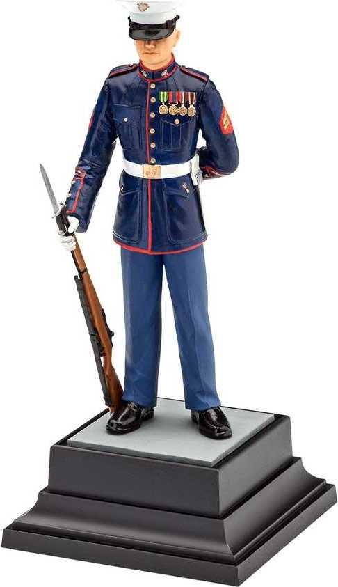REVELL Plastic ModelKit figurka 02804 - US Marine (1:16) - obrázek 7