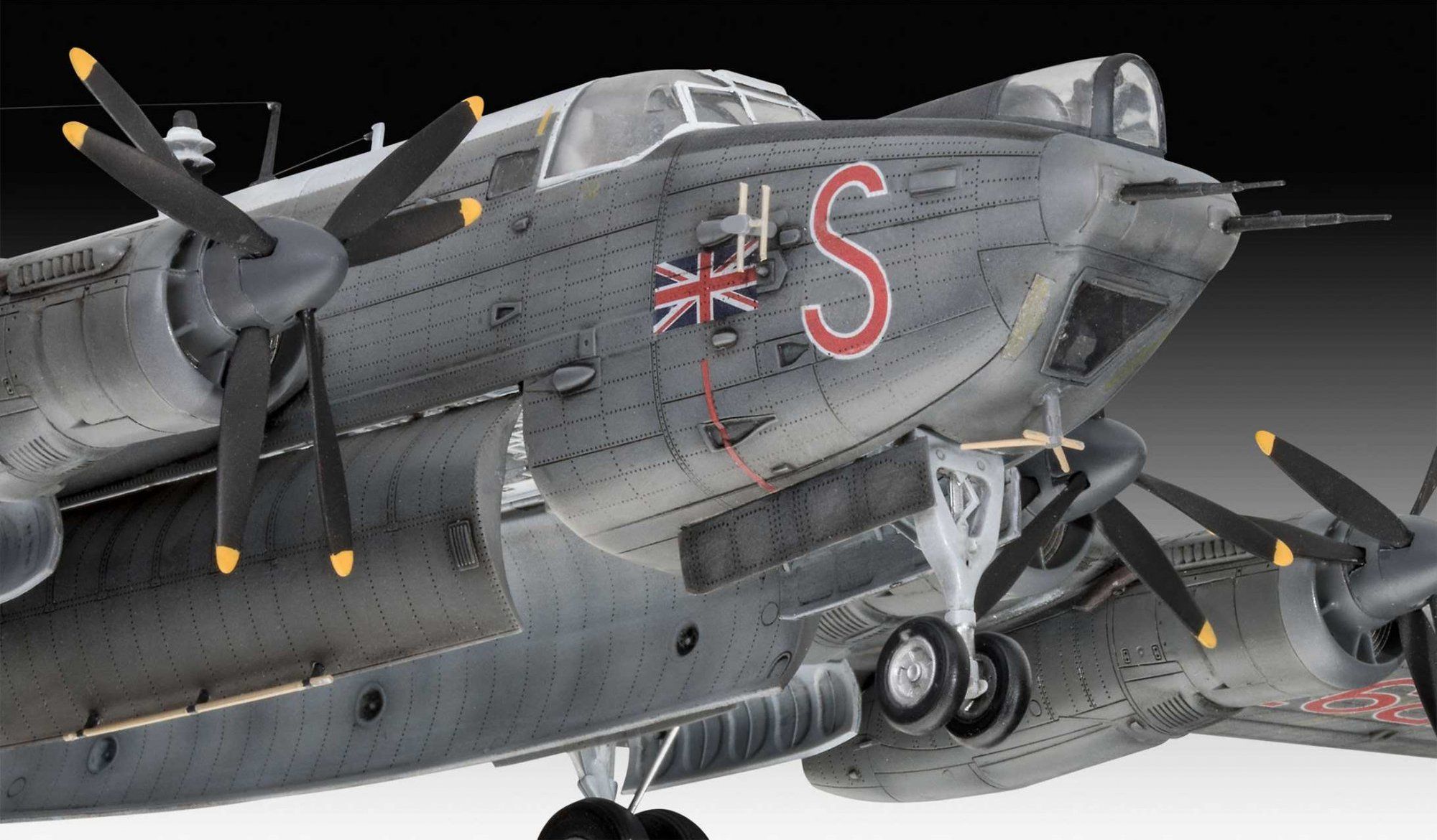 REVELL Plastic ModelKit letadlo 03873 - Avro Shackleton Mk.3 (1:72) - obrázek 7