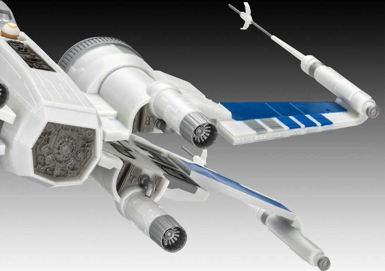 REVELL Plastic ModelKit SW 06744 - Resistance X-Wing Fighter (1:50) - obrázek 5