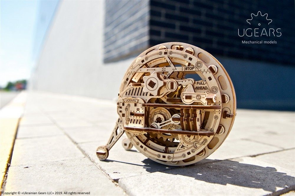 Ugears 3D dřevěné mechanické puzzle Monowheel - obrázek 2