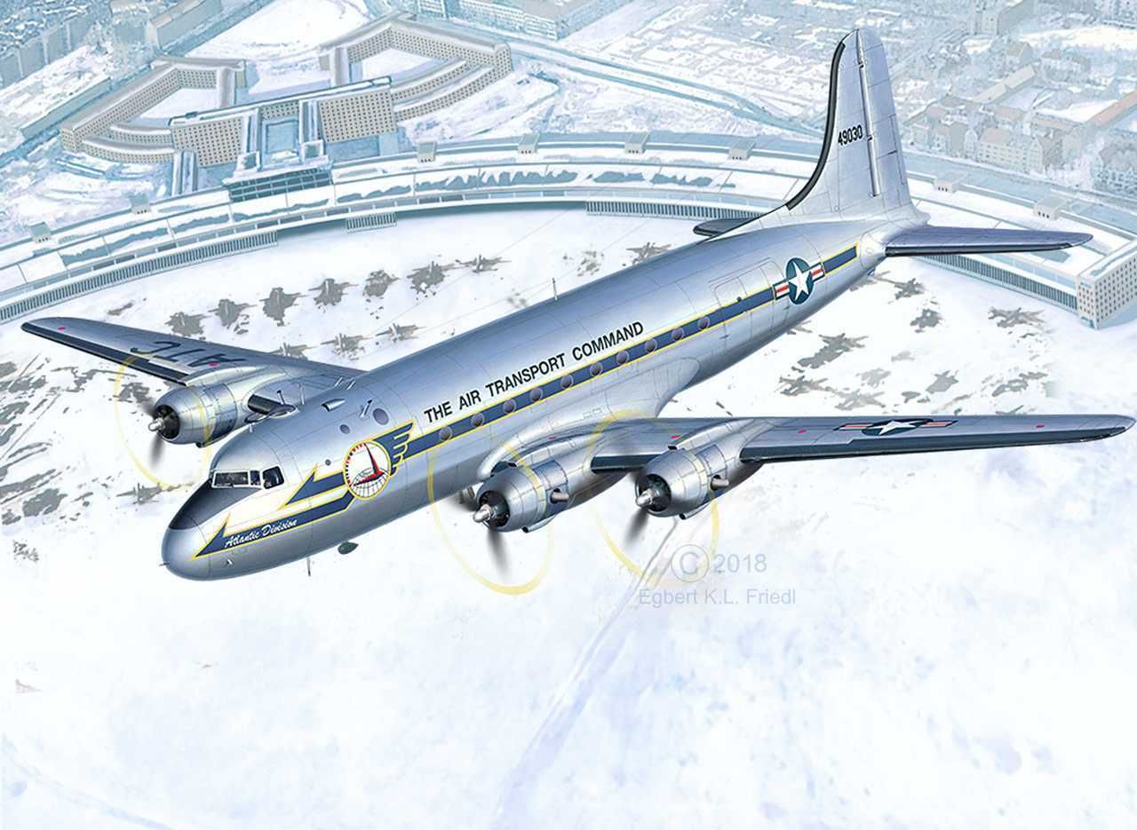 REVELL Plastic ModelKit letadlo Limited Edition 03910 - C-54D Skymaster 70th Anniversary Berlin Airlift (1:72) - obrázek 11