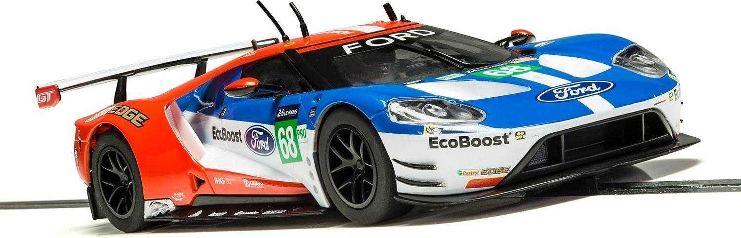 Autíčko GT SCALEXTRIC C3857 - Ford GT GTE Le Mans 2017 No.68 (1:32) - obrázek 3
