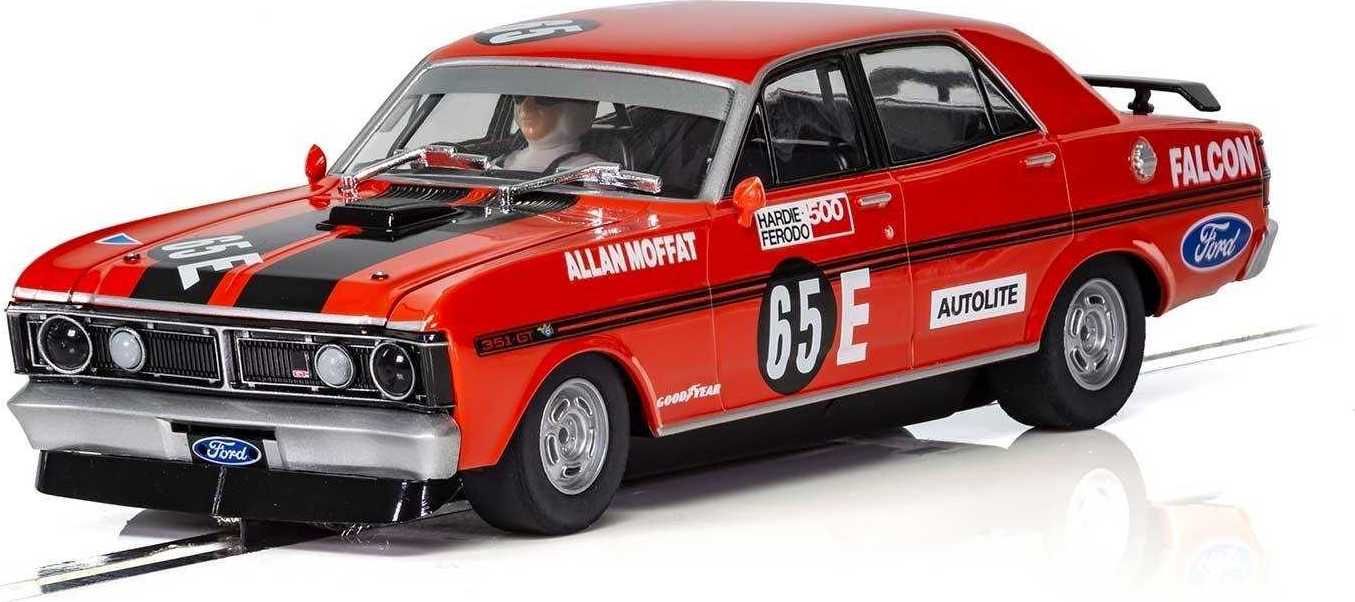 Autíčko Touring SCALEXTRIC C3928 - Ford XY Falcon - Bathurst 500 1971 (1:32) - obrázek 1