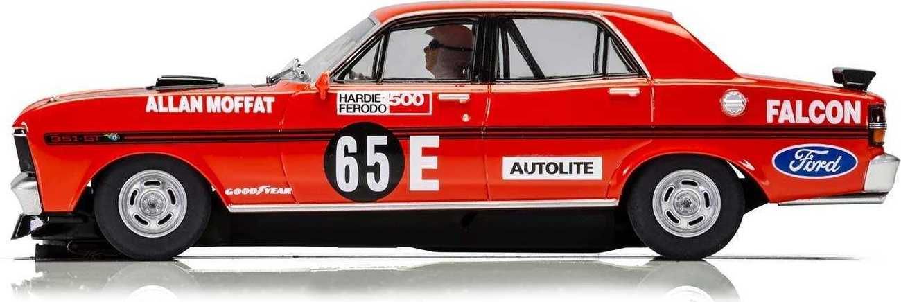 Autíčko Touring SCALEXTRIC C3928 - Ford XY Falcon - Bathurst 500 1971 (1:32) - obrázek 2