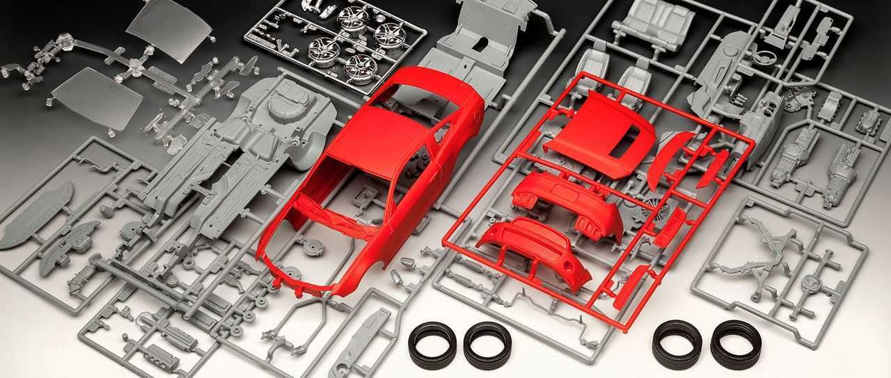 REVELL ModelSet auto 67044 - 2010 Ford Shelby GT 500 (1:25) - obrázek 9