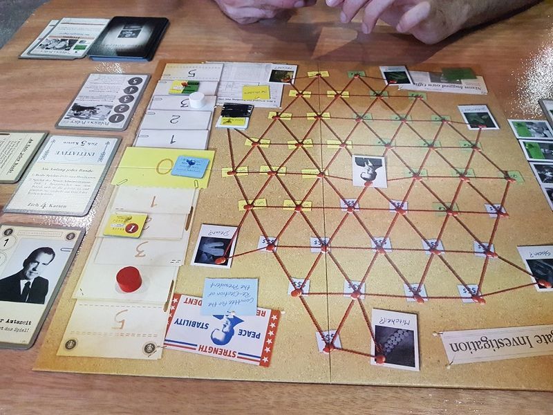 Capstone Games Watergate - obrázek 3