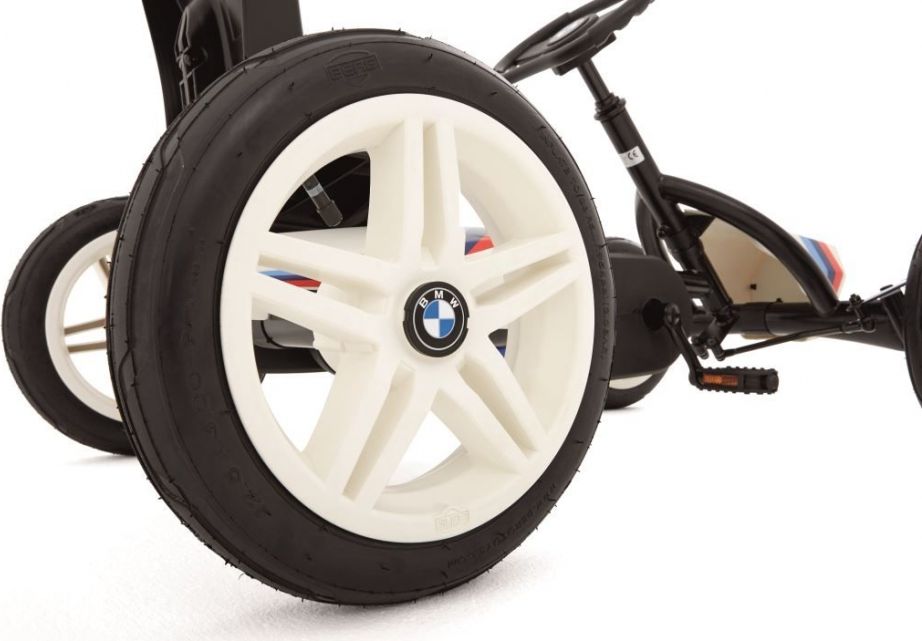 BMW Street Racer - obrázek 4