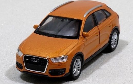 Welly - Audi Q3 model 1:34 bronzové - obrázek 1