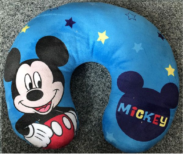 JERRY FABRICS Cestovní polštářek Mickey Polyester 28x33 cm - obrázek 1