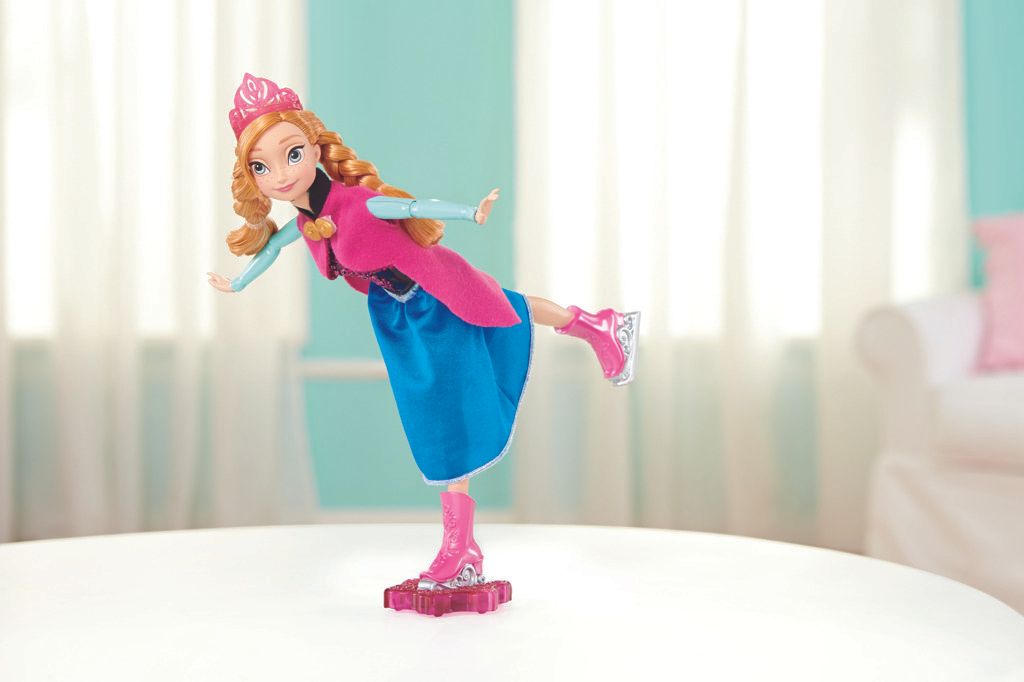 Mattel Disney Frozen bruslařka Anna - obrázek 2