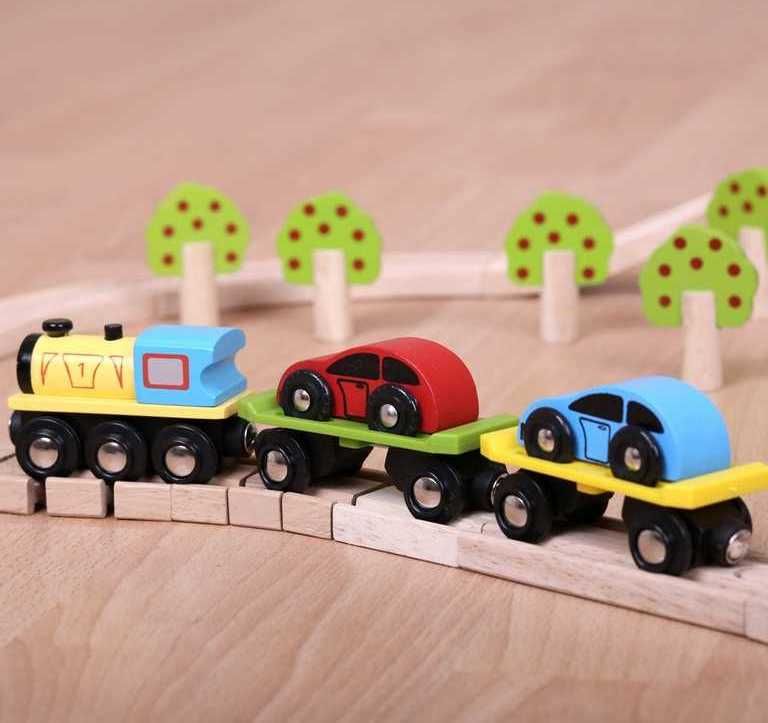 Bigjigs Rail Nákladní vlak s auty a kolejemi - obrázek 3