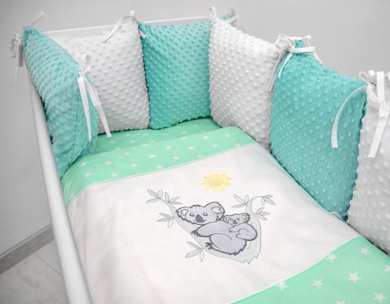 Polštářkový mantinel s Minky s povlečením s vyšívkou - máta,bílá,hvězdičky - Koala. - obrázek 1