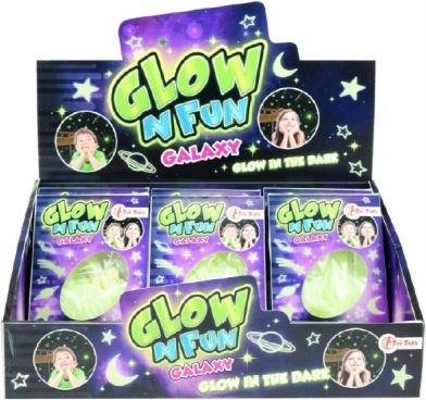Hvězdy 24ks svítící ve tmě plast 6cm v krabičce 24ks v boxu