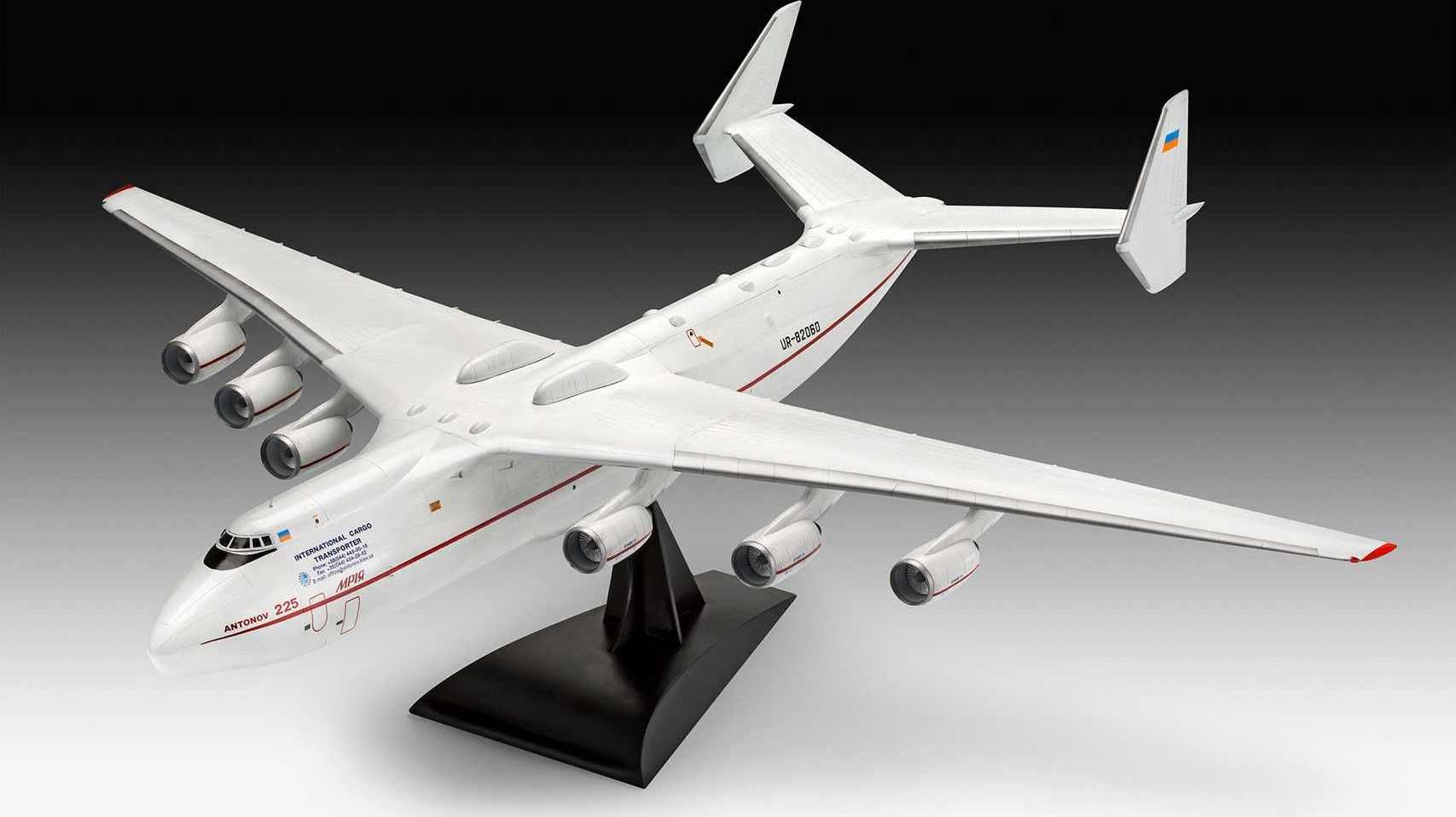 REVELL Plastic ModelKit letadlo 04957 - Antonov AN-225 Mrija (1:144) - obrázek 8