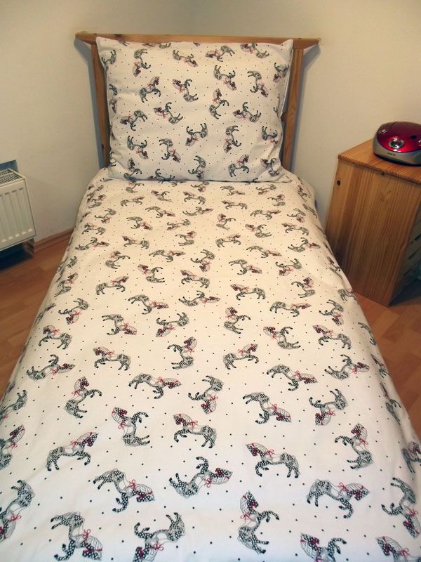 Povlečení Koníci bílá 140/200 - obrázek 1