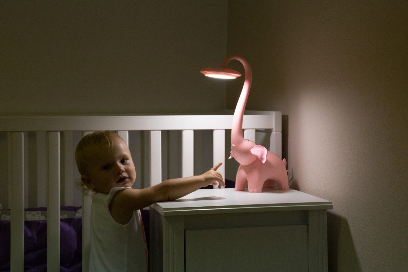 LED stolní lampička Immax SLON růžový - obrázek 4