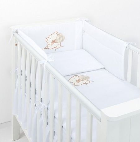 Mamo Tato 3-dílný set do postýlky s mantinelem lux vyšivka, Medvídek srdce, Velikost povlečení 135x100 - obrázek 1