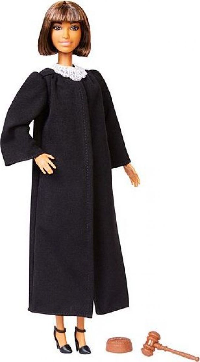 Mattel Barbie soudkyně míšenka - obrázek 1
