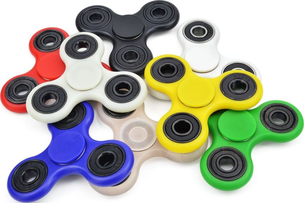 Spinner 6 druhů - bílá - obrázek 1