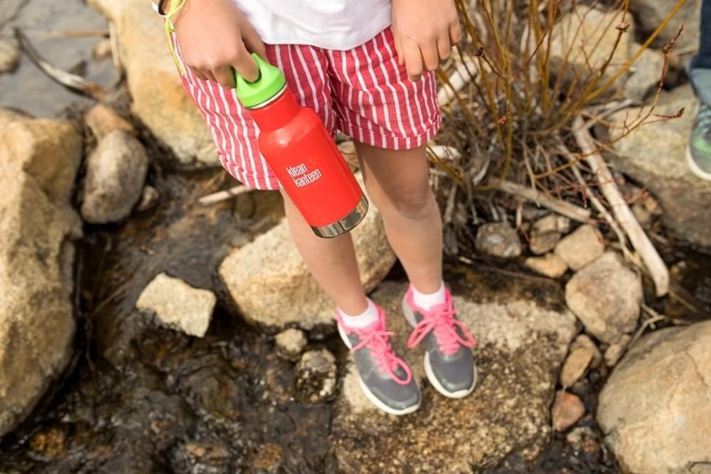 Klean Kanteen Insulated Kid Classic w/Kid Loop Cap - mineral red 355 ml uni - obrázek 2