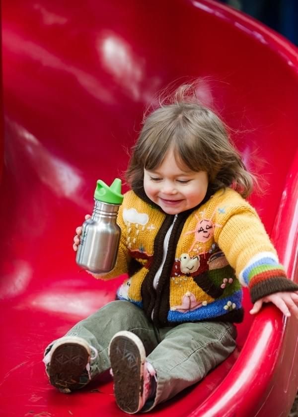 Klean Kanteen Kid Classic w/Kid Sippy Cap - winterplum 355 ml uni - obrázek 2
